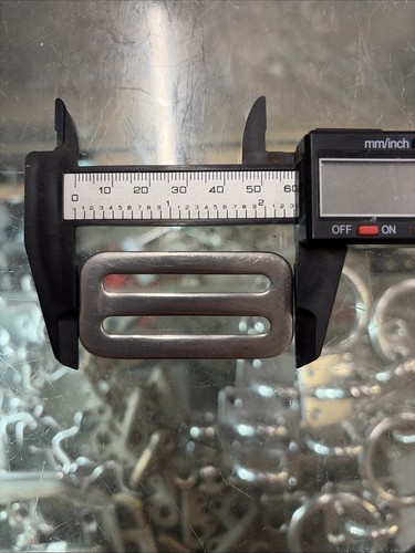 Bar slide buckle suit - to,